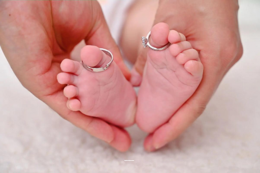 瑞安孕妇两个月肚子疼